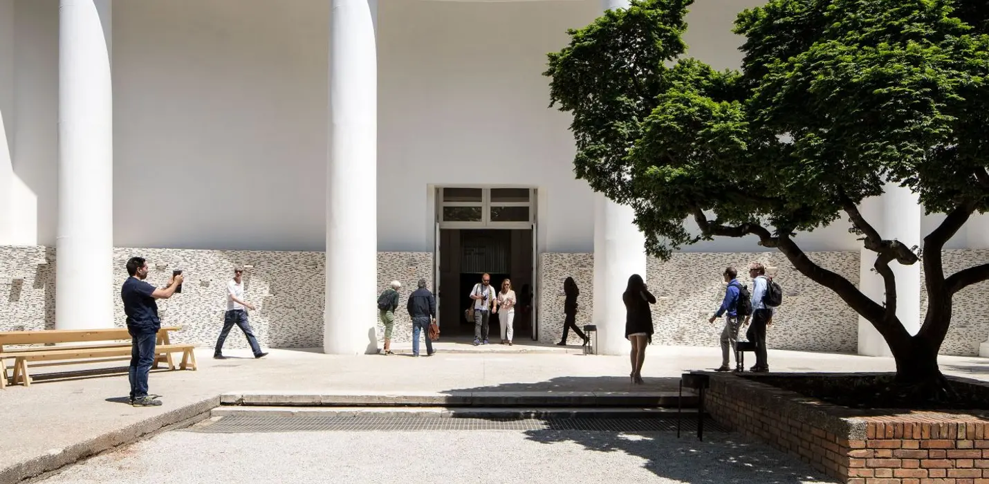 VENEZIA E LA BIENNALE D'ARTE