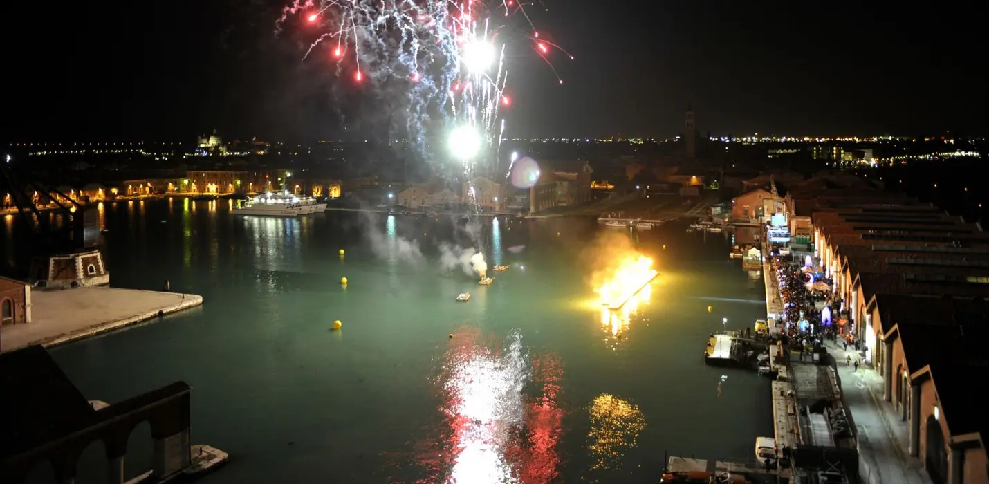 VENEZIA E LAGUNA A CARNEVALE