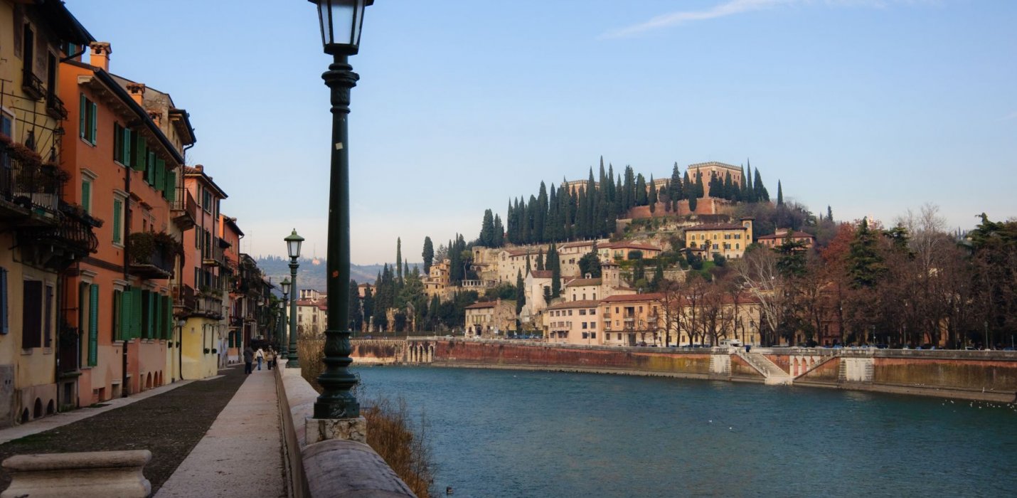 VERONA: AIDA & LAGO DI GARDA VERONA: AIDA & LAGO DI GARDA