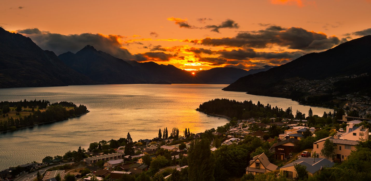 EXPLORING NEW ZELAND