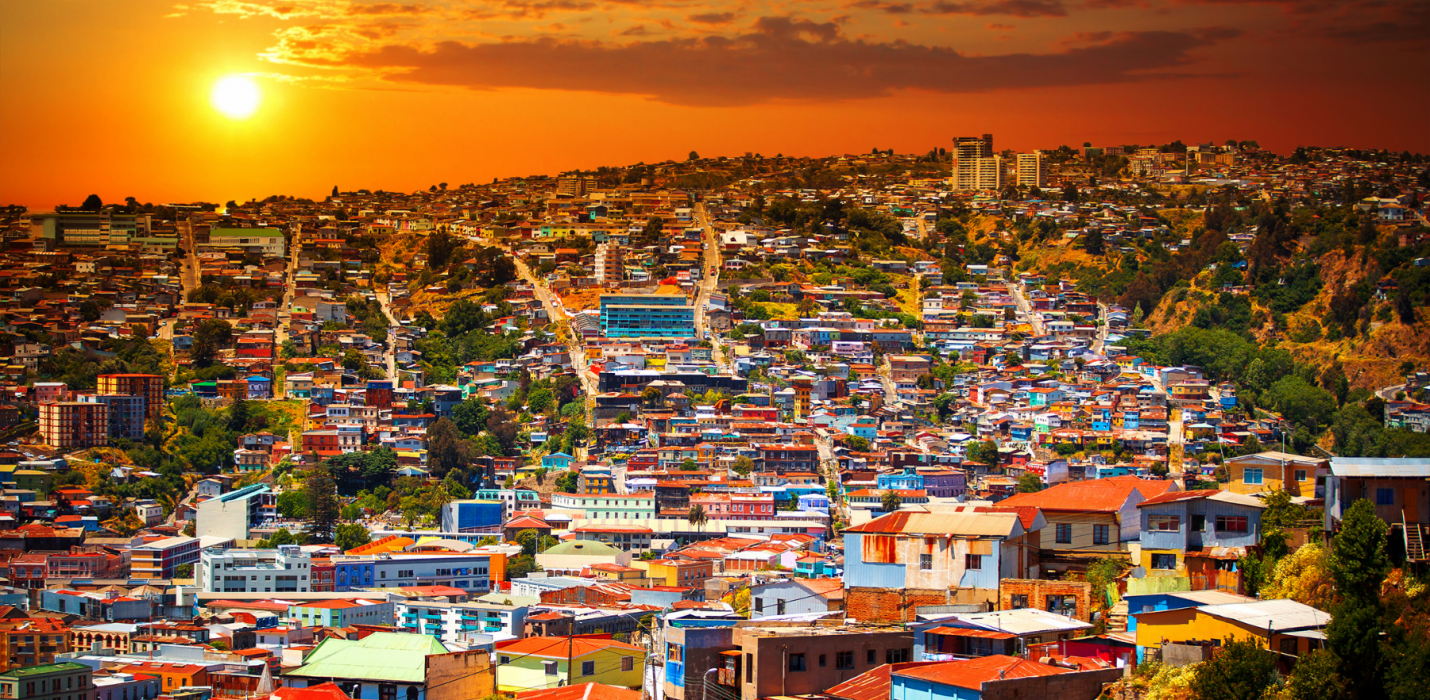 CILE, DALLE ANDE ALL'ISOLA DI PASQUA CILE, DALLE ANDE ALL'ISOLA DI PASQUA