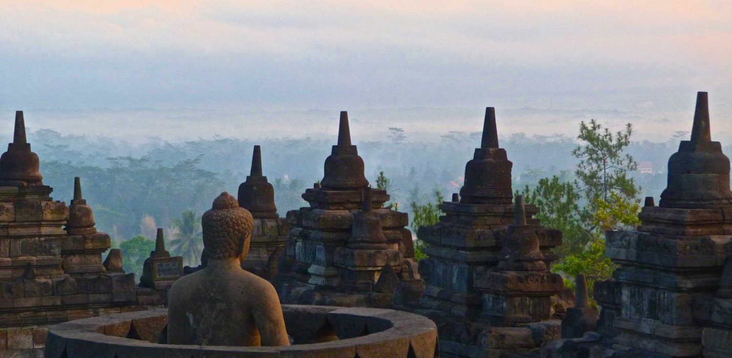 SINGAPORE & INDONESIA