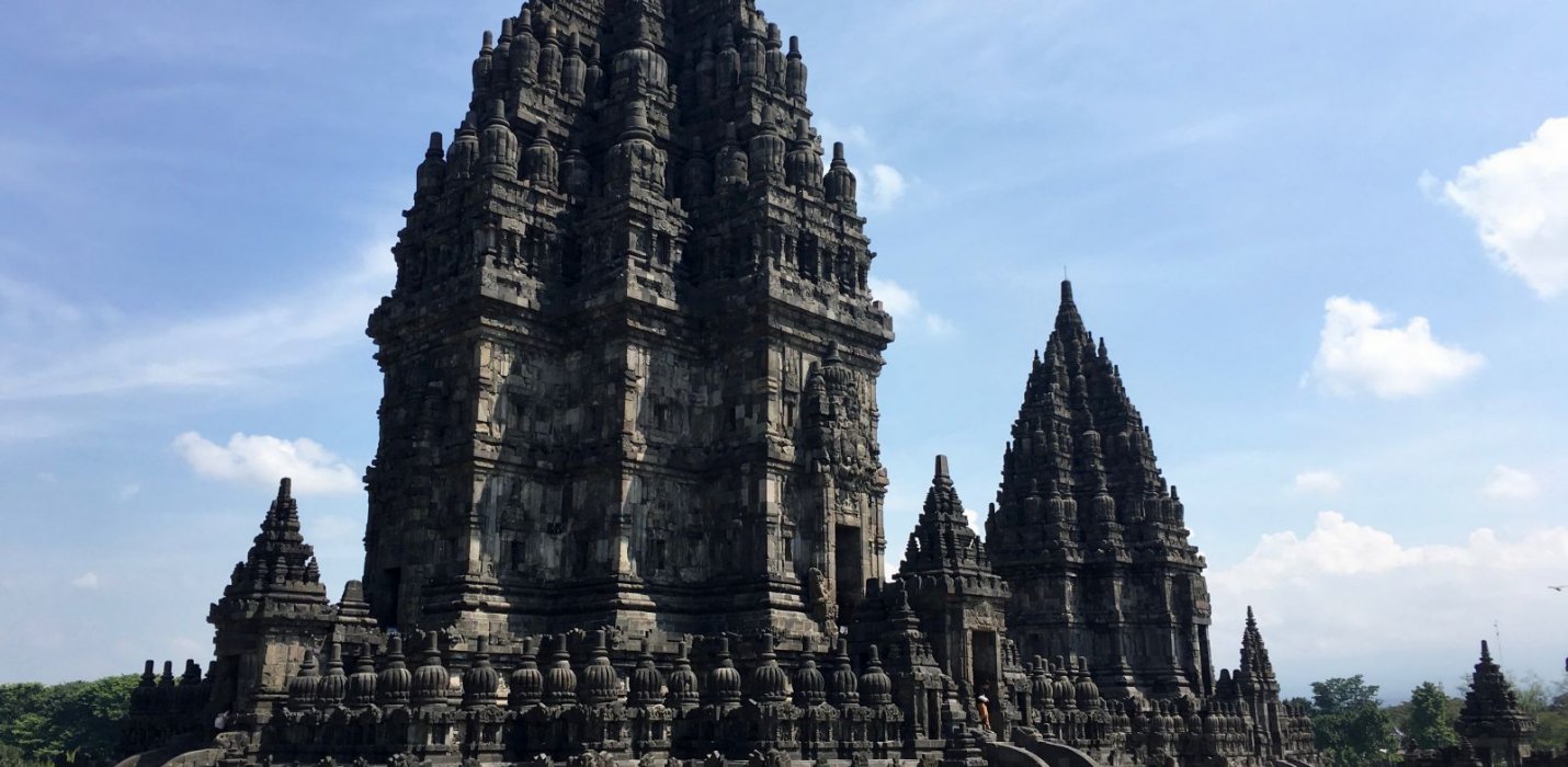 SINGAPORE & INDONESIA