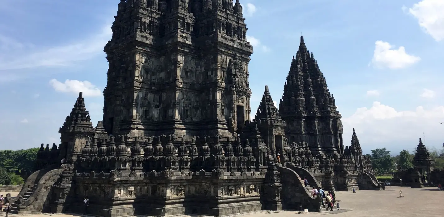 SINGAPORE & INDONESIA