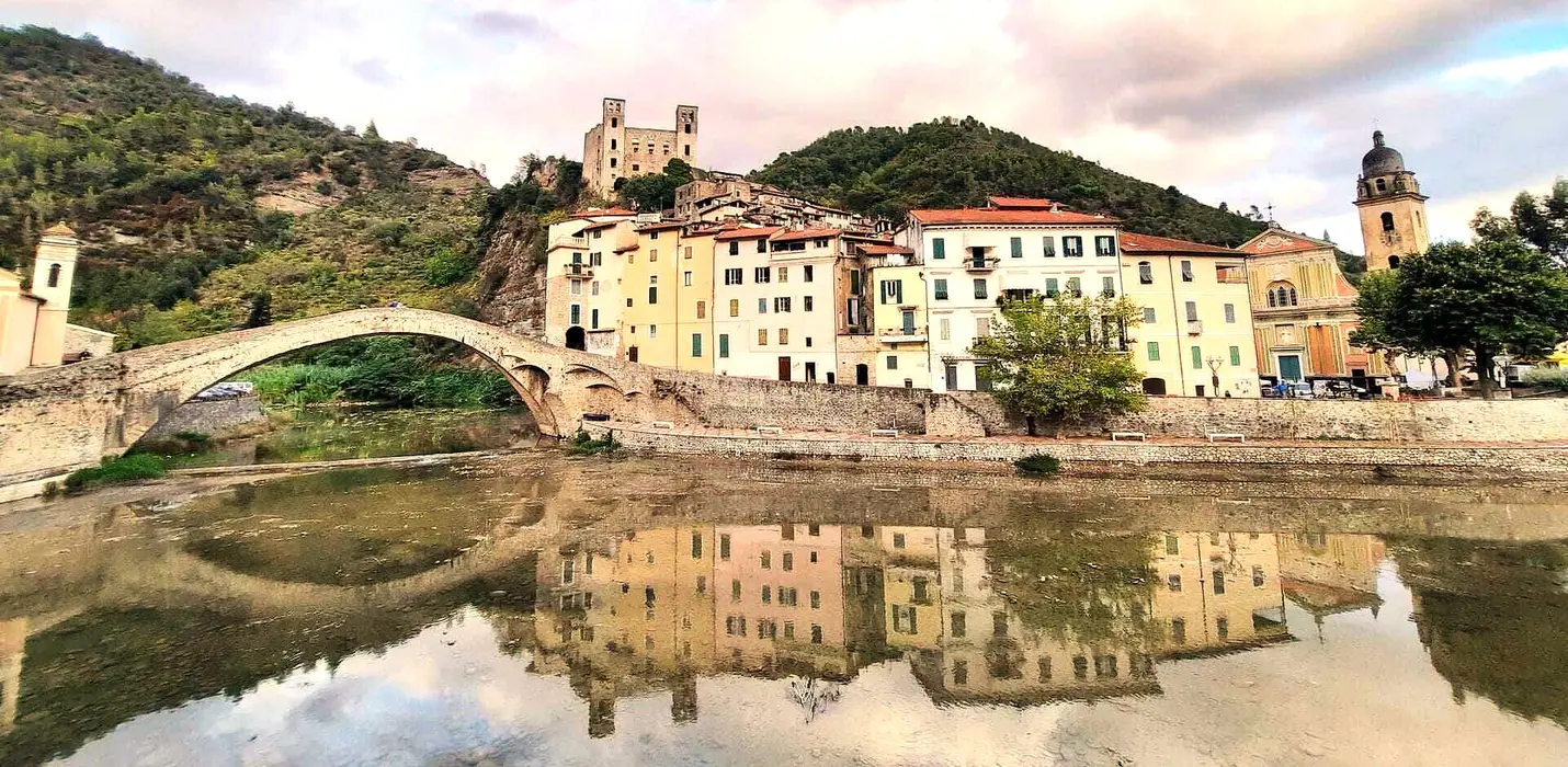 NIZZA, MONTECARLO, DOLCEACQUA, SANREMO E LA RIVIERA DEI FIORI